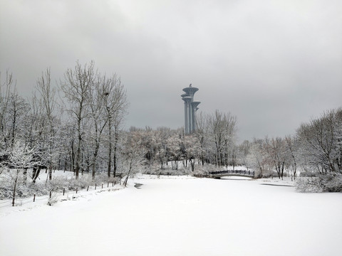 北京奥林匹克森林公园雪景