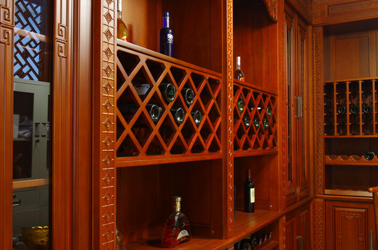 红木酒柜