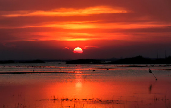 日落石臼湖