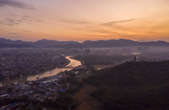 龙门县龙门塔公园