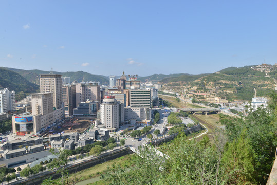 陕西延安宝塔山风景区清凉山