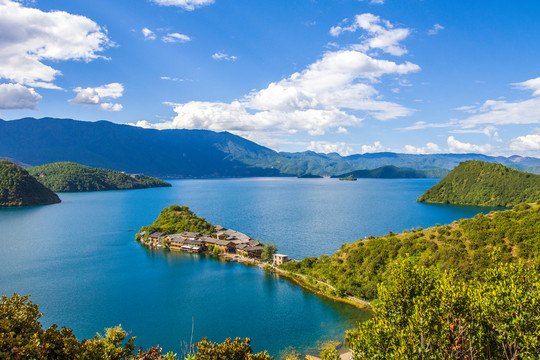 泸沽湖里格半岛