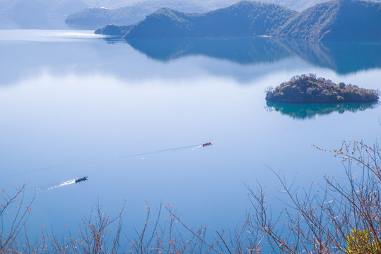 泸沽湖