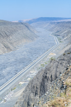 新疆独库公路独山子大峡谷