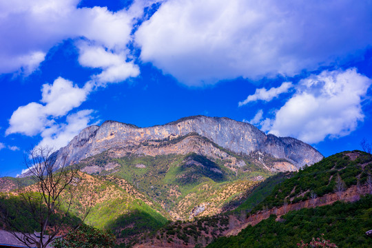 格姆女神山