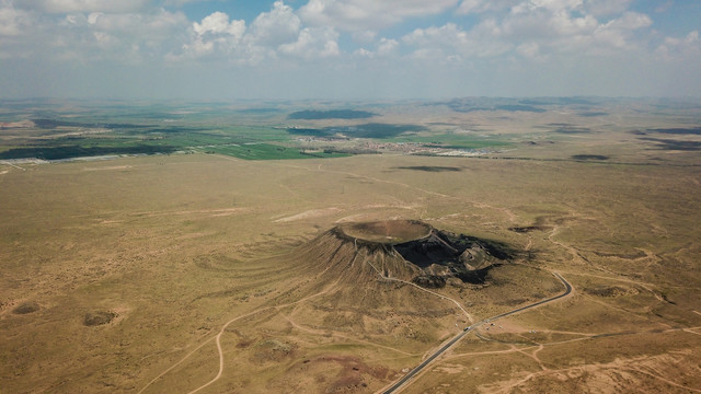 航拍乌兰哈达察哈尔火山