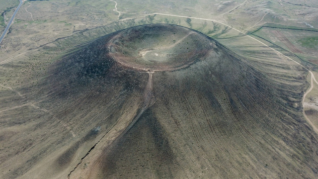 航拍乌兰哈达察哈尔火山地貌群
