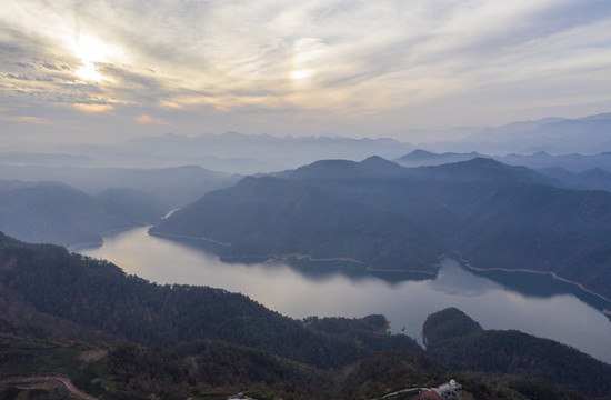 嵊州南山湖