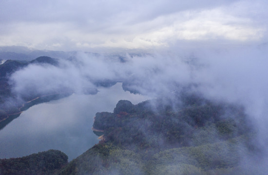 嵊州南山湖