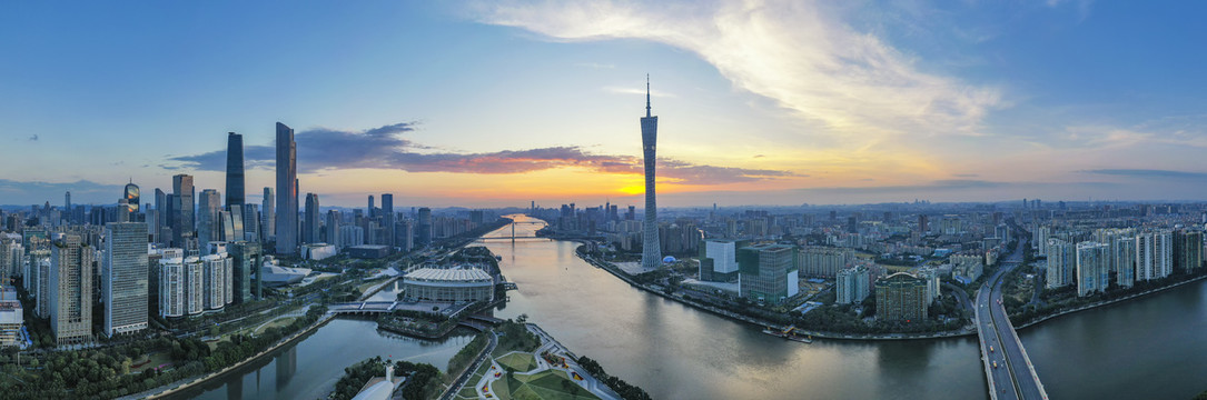 航拍中国广州城市天际线