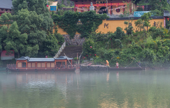 瓯江古寺