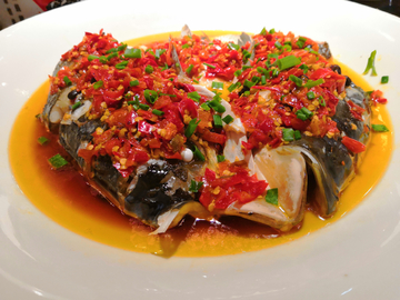 中国菜系剁椒鱼头