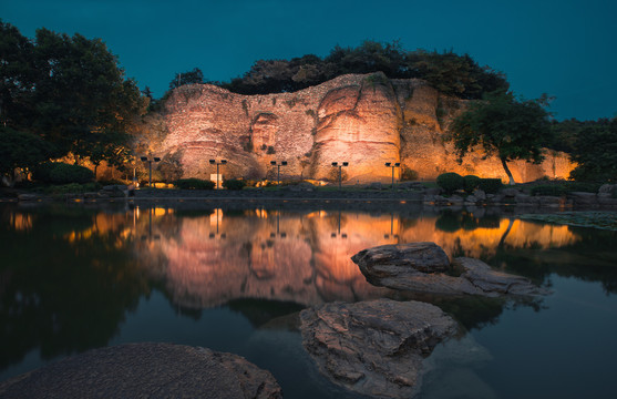 鬼脸城夜景