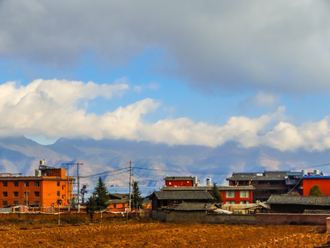 摩梭人村庄