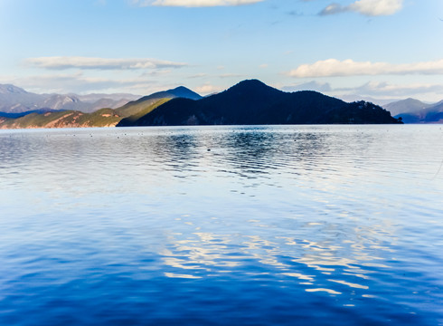 泸沽湖