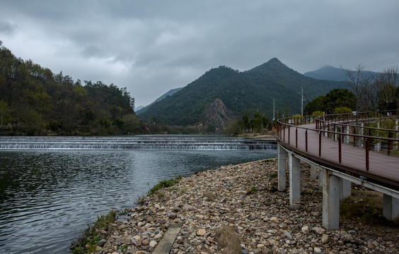 新昌山水