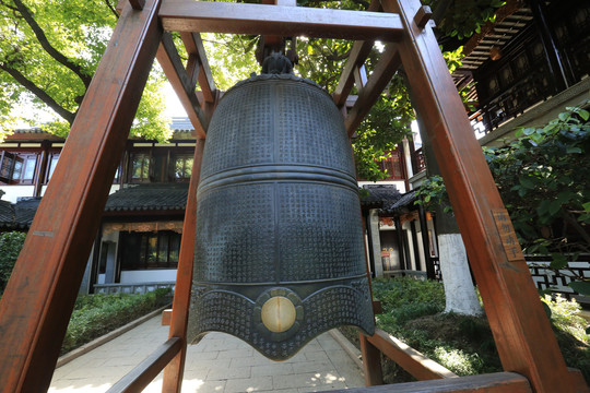 江苏苏州寒山寺铜钟