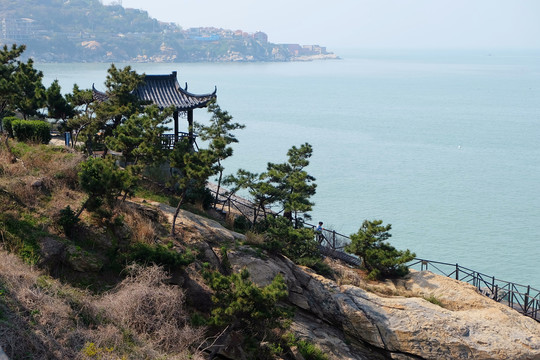 连岛海滨浴场卧龙栈道