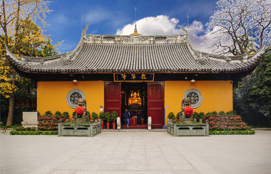 上海龍華寺
