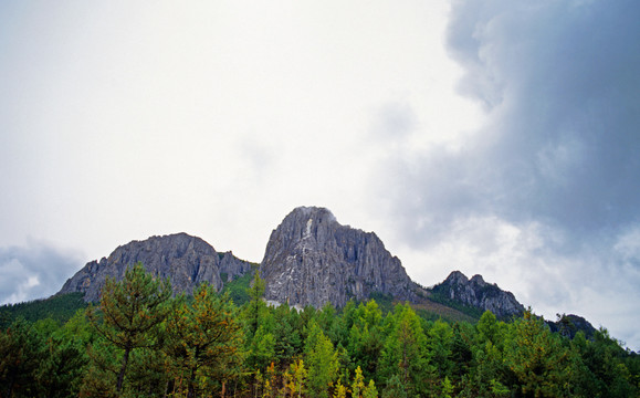 山峰