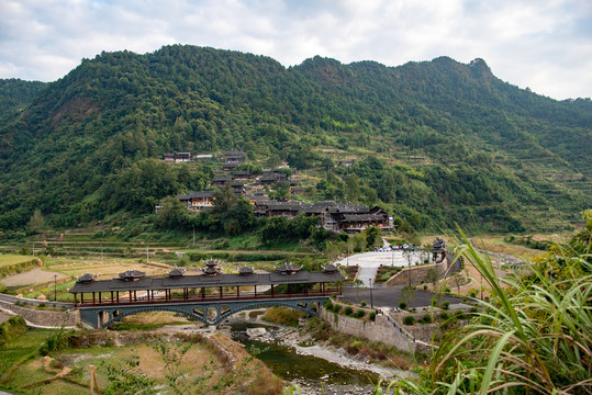 贵州丹寨县清江村苗寨岩寨