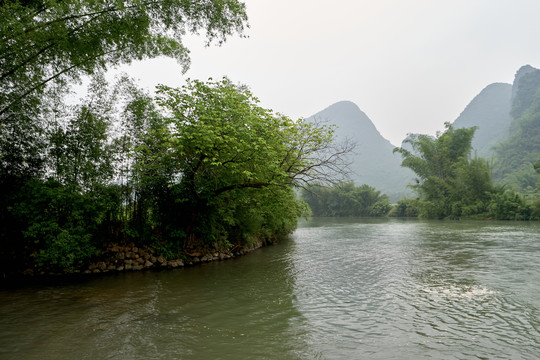 阳朔遇龙河