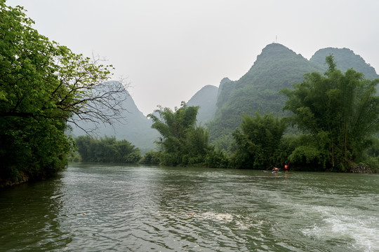 漓江漂流