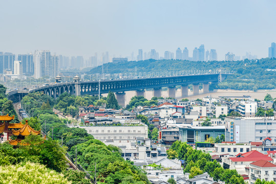 武汉长江大桥全景