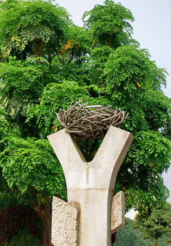 鸟巢雕塑