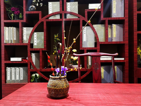 中式书房红木书桌