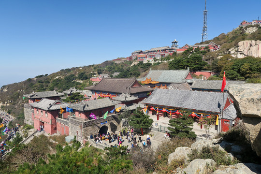 泰山山顶碧霞元君祠