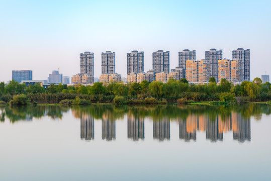 杭州滨江白马湖城市建筑风光