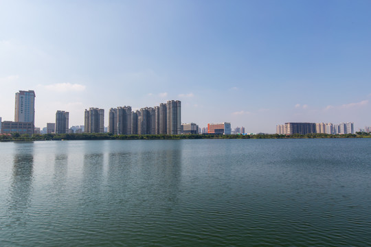 广东湛江滨湖湿地公园全景