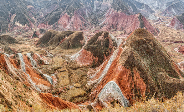 猪驮山