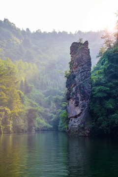 湖南张家界宝峰湖山水风光