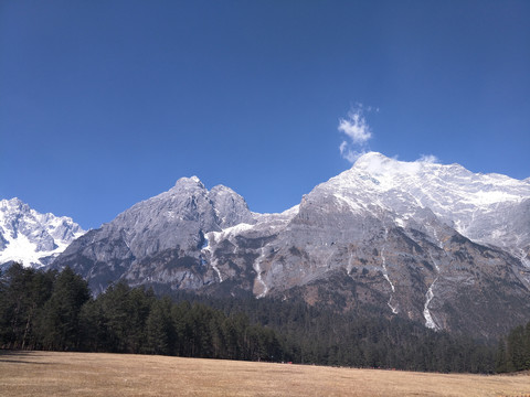 玉龙雪山