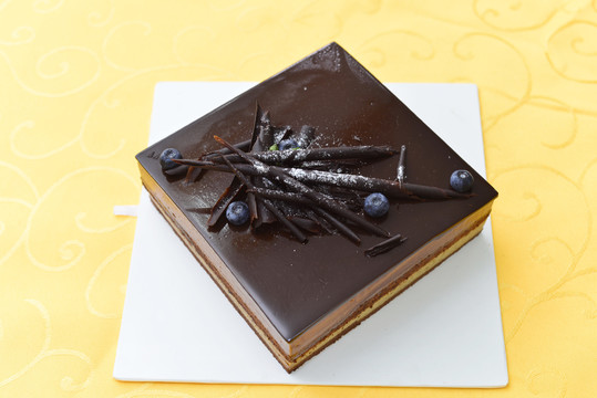 奶油巧克力生日蛋糕
