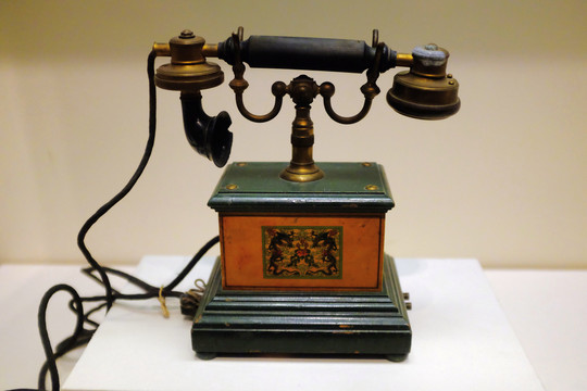 国家博物馆老式电话
