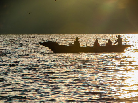 泸沽湖游船