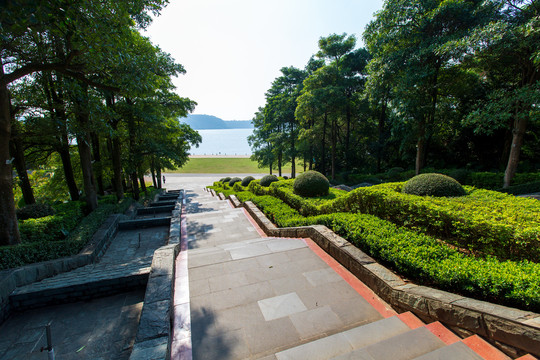 广东湛江湖光岩风景区风光