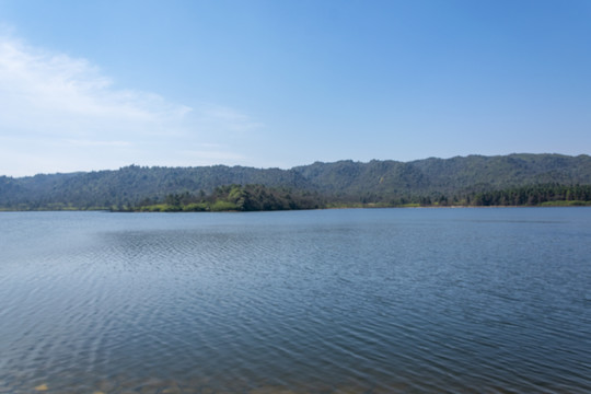 高山湖泊