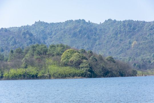 高山湖泊