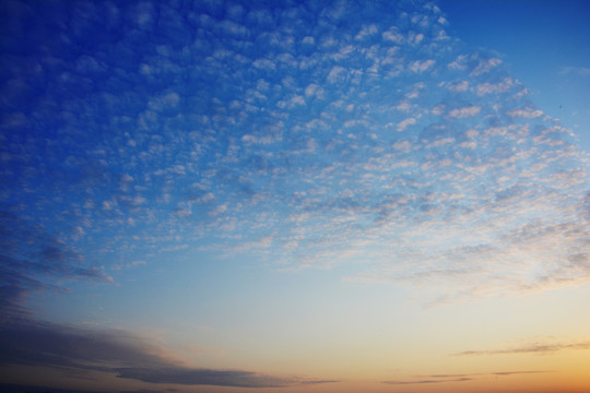 落日天空