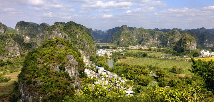 广西上林县三里洋渡乡村风光秋景