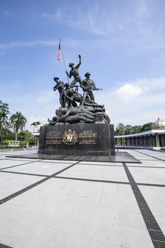 马来西亚英雄纪念雕像