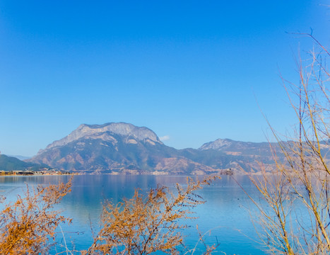 格姆女神山