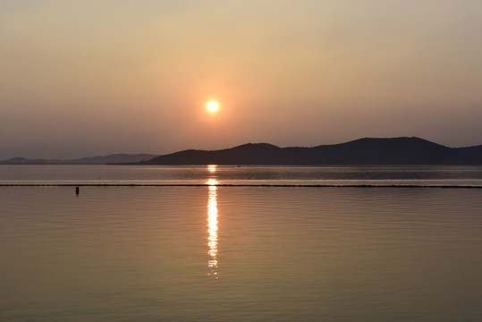 无锡太湖的夕阳美景