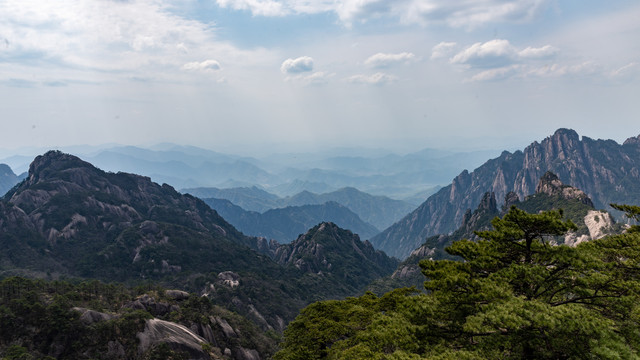 山峰