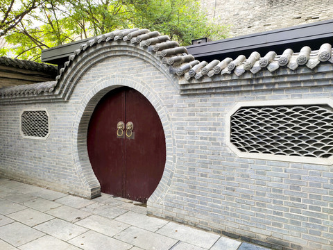 中式圆拱门