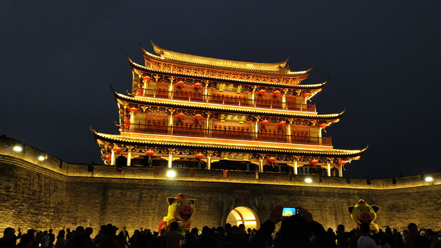 潮汕八景广济楼夜景